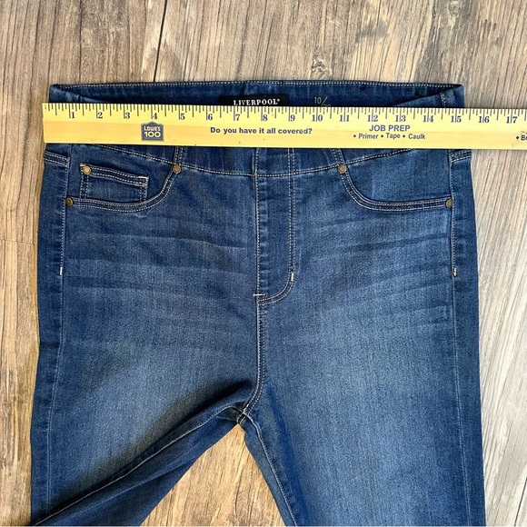 Liverpool Women's Skinny Jeans Size 10 Blue Dark Wash Pull-On Style‎ - Picture 9 of 10